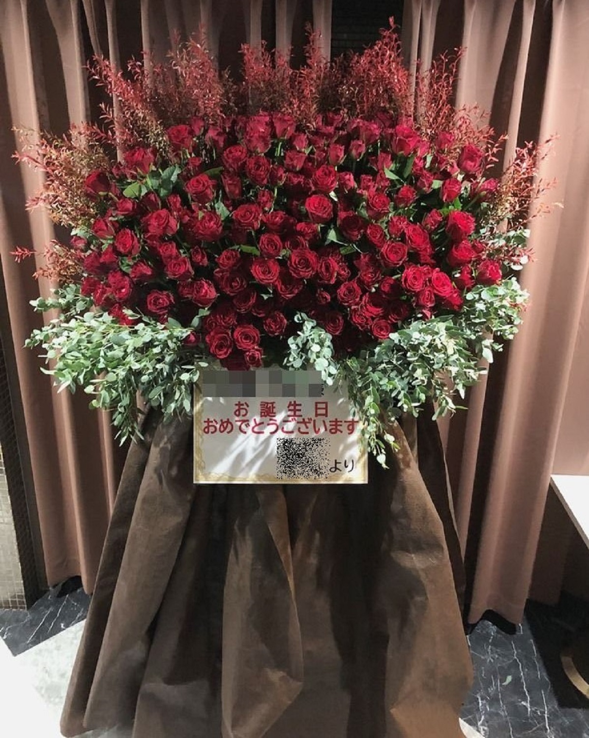 オーダーメイド花 横浜の花屋florist Naoは無料配達 関内 みなとみらいなど配達実績多数